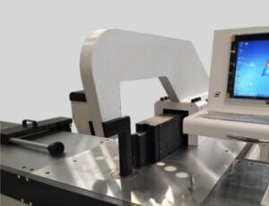 Closed bending structure